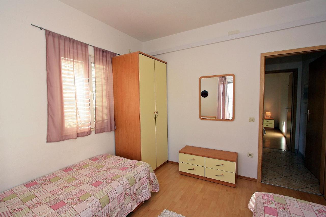 Apartments Mara Supetar Luaran gambar